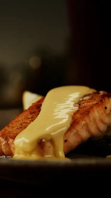 El truco para una beurre blanc suave y sedosa